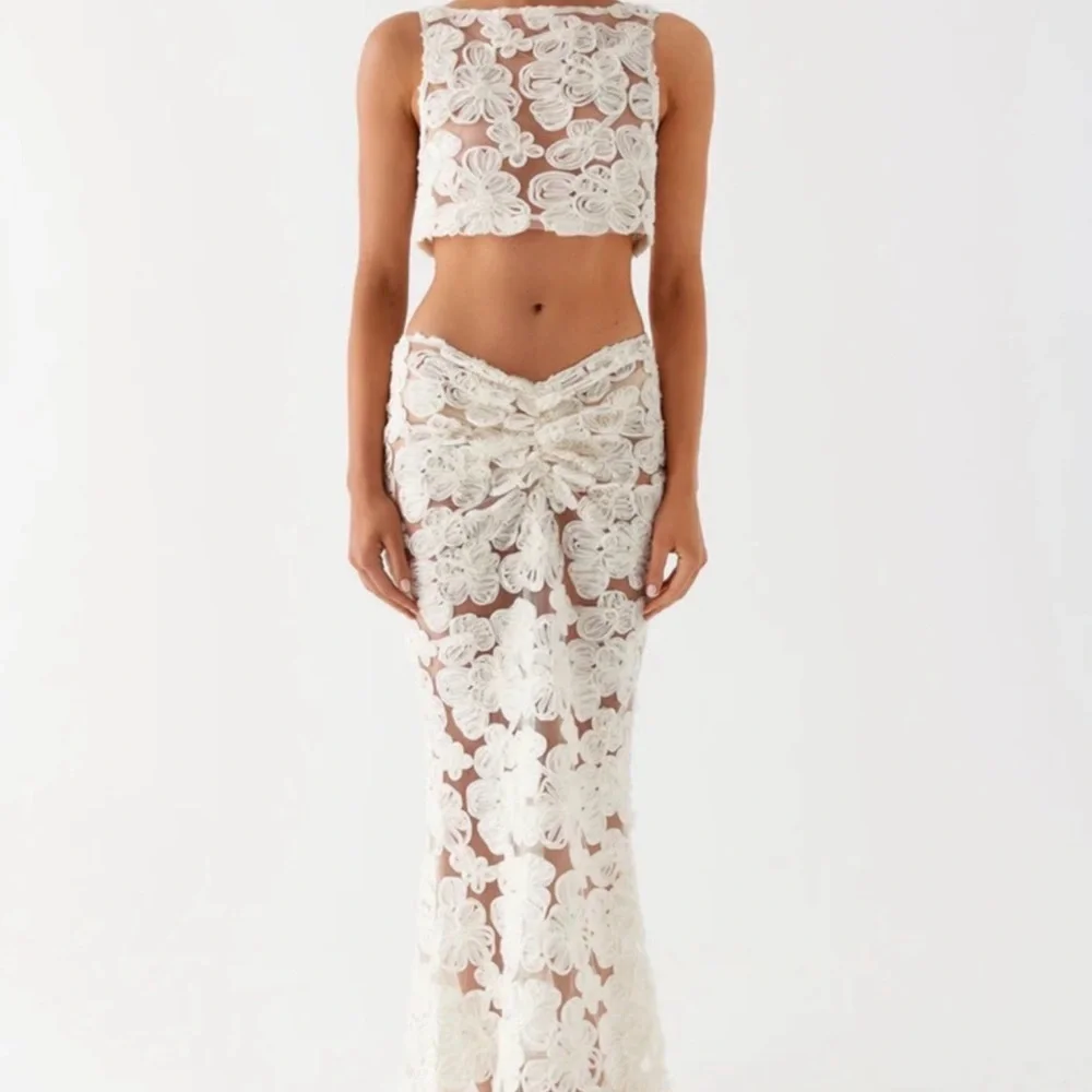 Peppermayo Cream Floral Lace Set - Picture 2 of 3